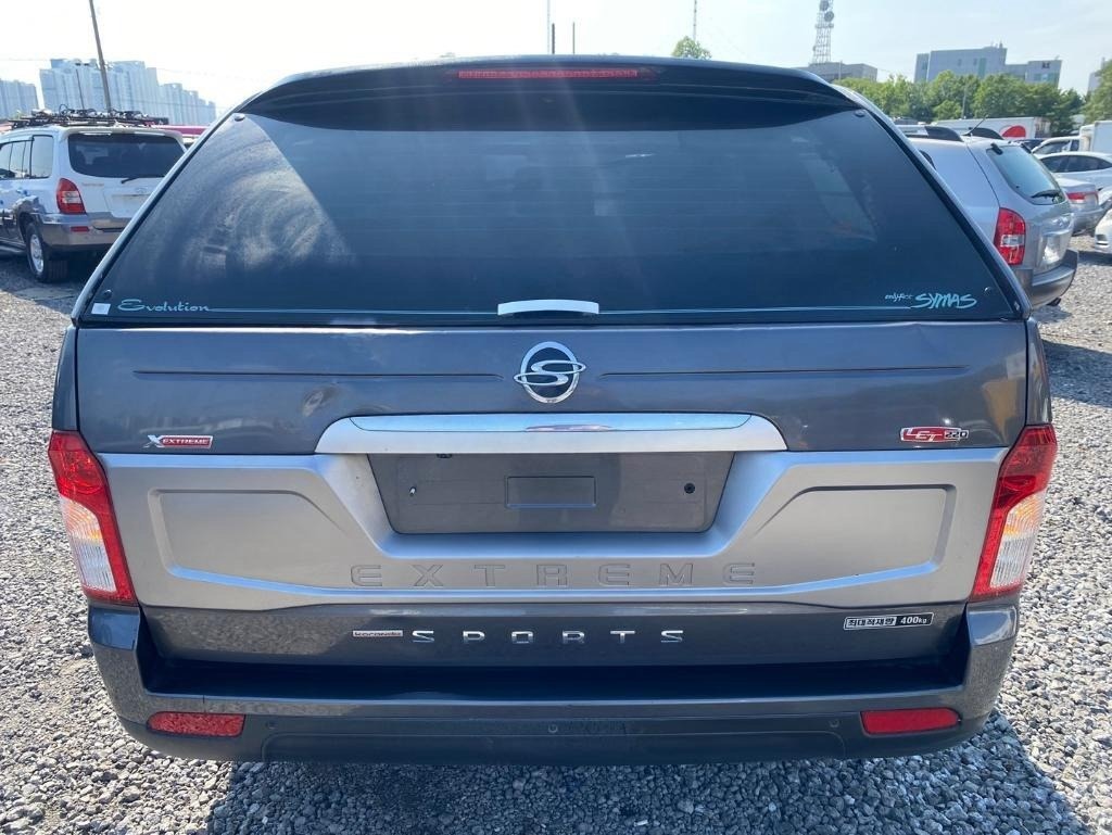 SSANG YONG Korando Sports
