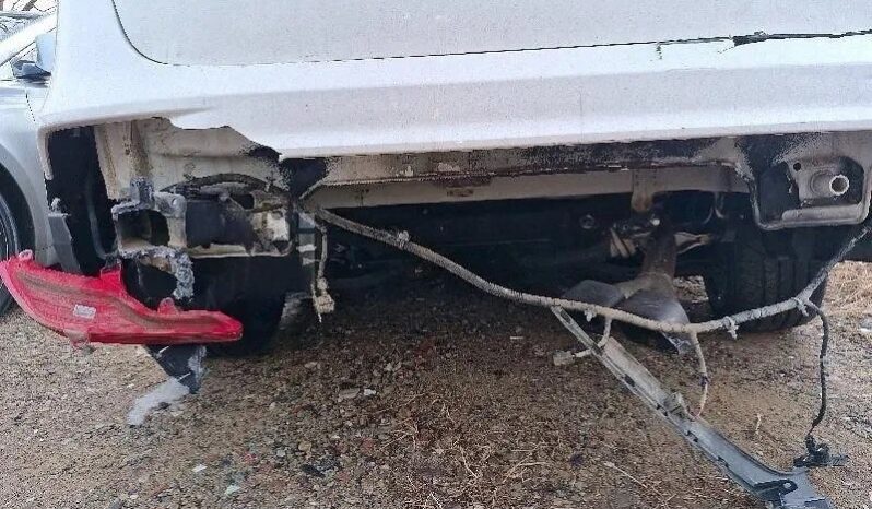 
								HYUNDAI SANTA FE full									