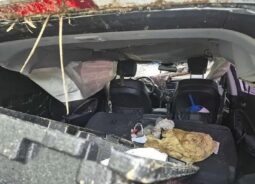 
										HYUNDAI SANTA FE full									