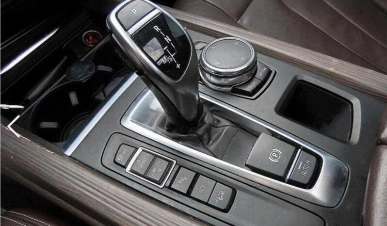 
								BMW X5 xDrive30d full									