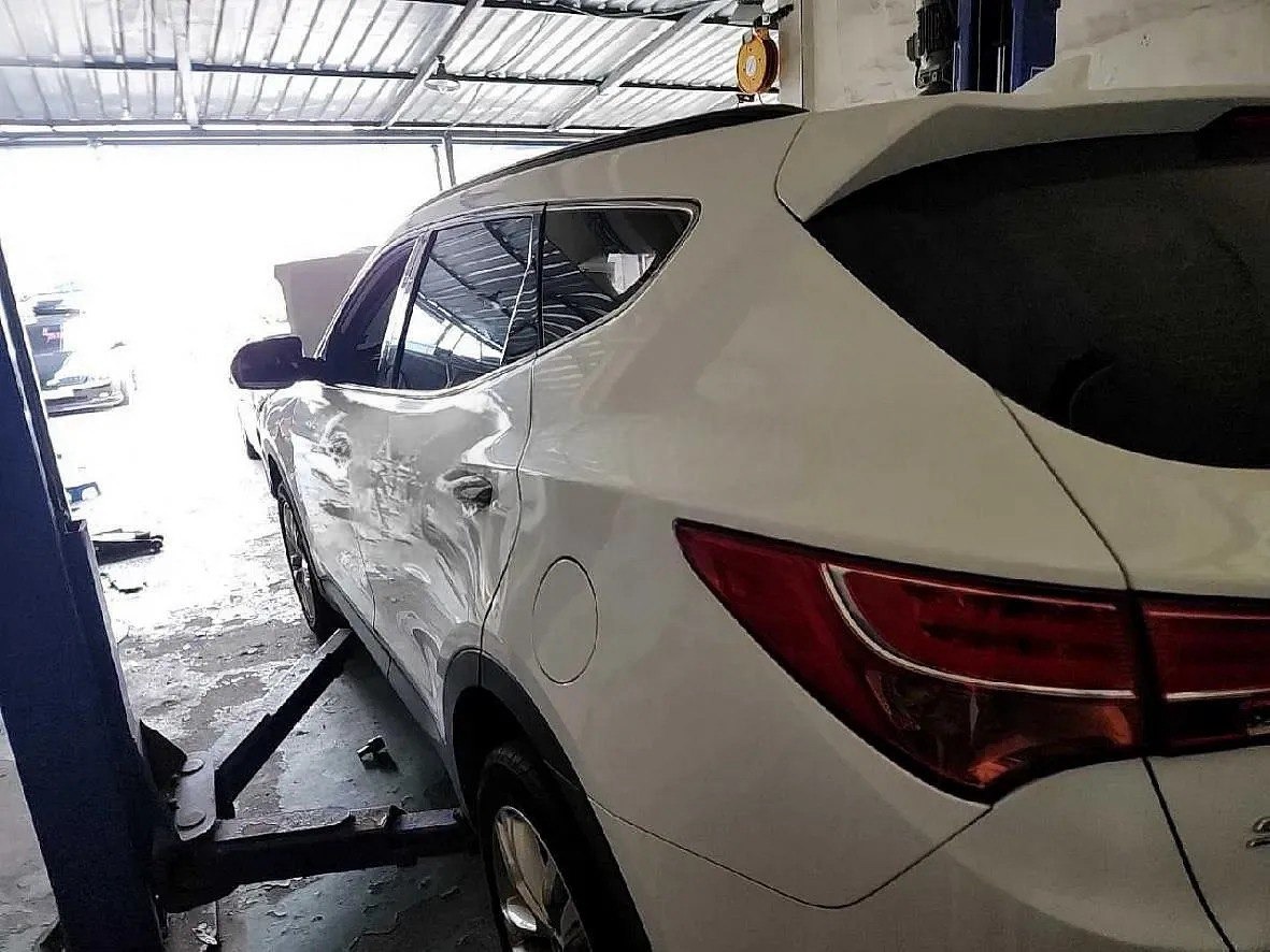 HYUNDAI SANTA FE