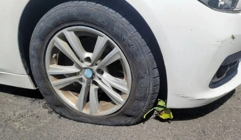 
								BMW 320d Xdrive full									