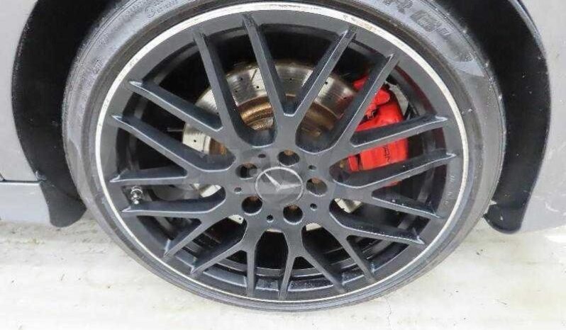 
								MERCEDES BENZ CLA 45 AMG full									