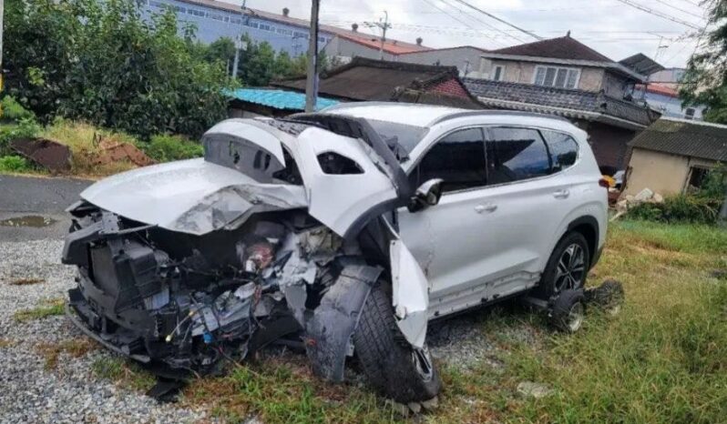 
								HYUNDAI SANTA FE full									