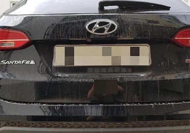 
								HYUNDAI SANTA FE full									