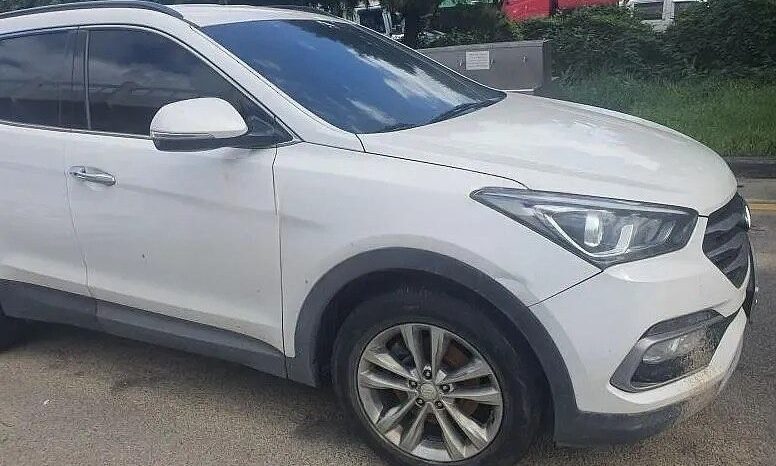
								HYUNDAI SANTA FE full									