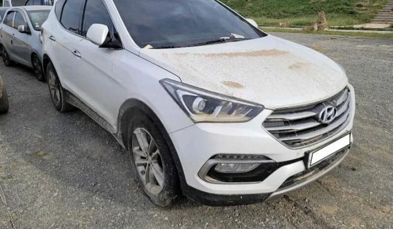 
								HYUNDAI SANTA FE full									
