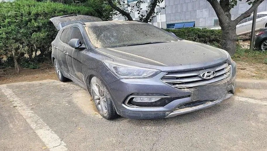 HYUNDAI SANTA FE