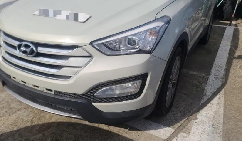 
								HYUNDAI SANTA FE full									