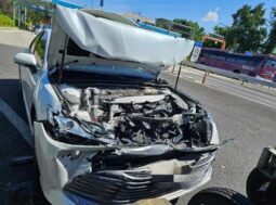 
										TOYOTA CAMRY Hybrid full									