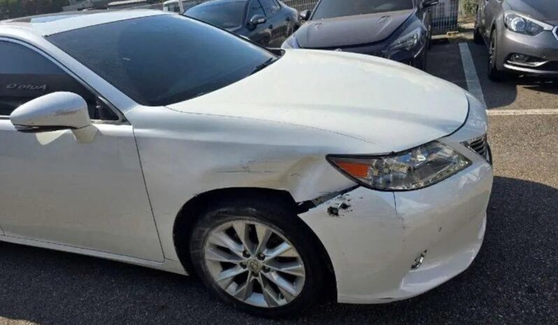 
								LEXUS ES300H full									
