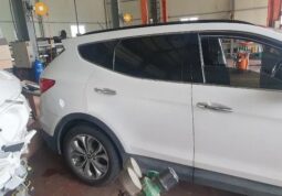 
										HYUNDAI SANTA FE full									