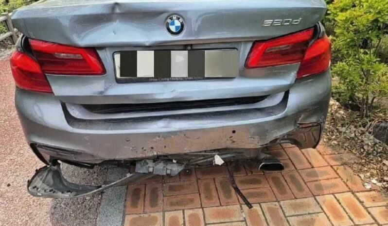 
								BMW 520d full									