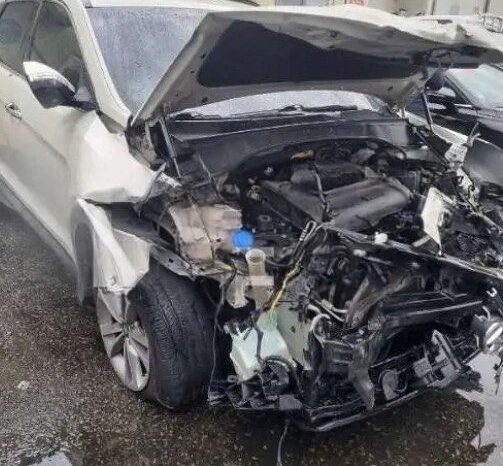 
								HYUNDAI SANTA FE full									