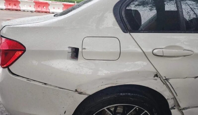 
								BMW 520d full									