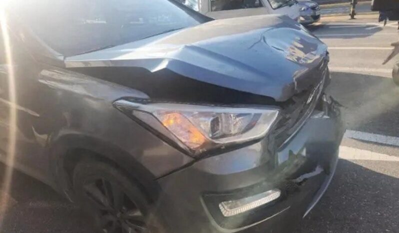
								HYUNDAI SANTA FE full									
