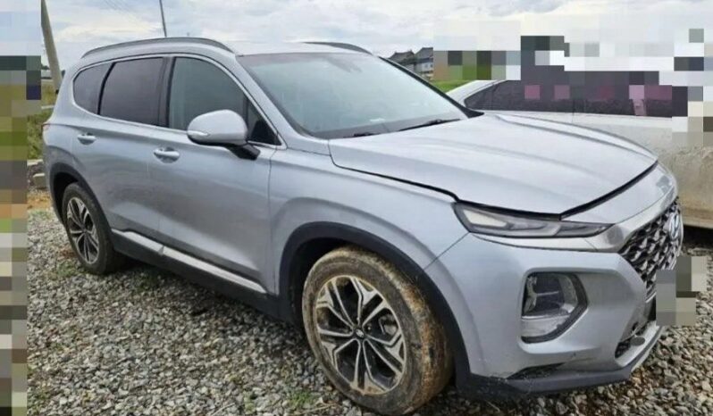 
								HYUNDAI SANTA FE full									