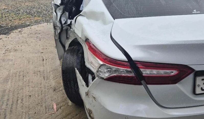 
								TOYOTA CAMRY full									