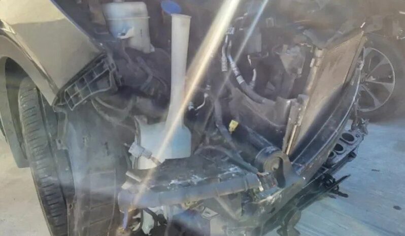 
								HYUNDAI SANTA FE full									