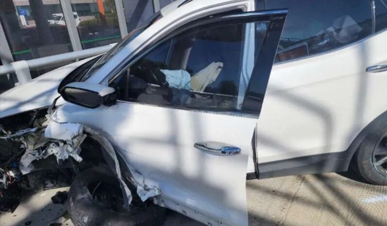 
								HYUNDAI SANTA FE full									