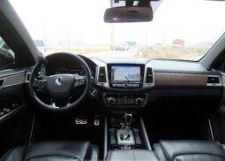 
										SSANG YONG REXTON full									