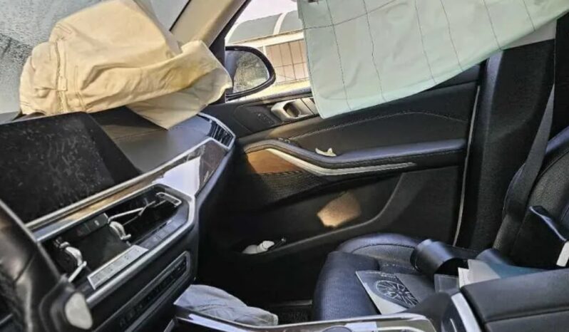 
								BMW X5 xDrive30d full									