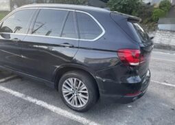 
										BMW X5 xDrive30d full									