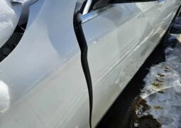 
										MERCEDES BENZ E300 full									
