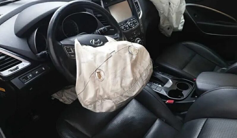 
								HYUNDAI SANTA FE full									