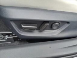 
										TOYOTA CAMRY Hybrid full									