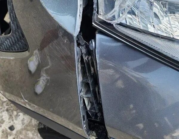 
								HYUNDAI SANTA FE full									
