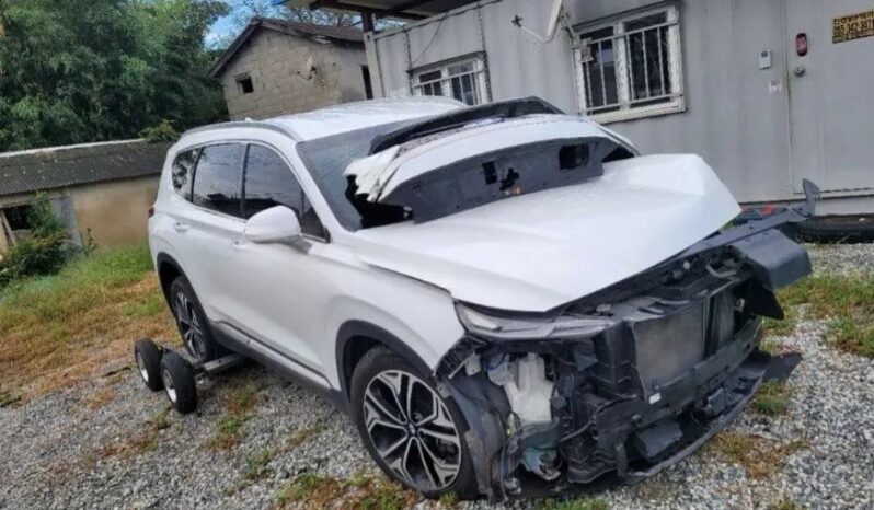 
								HYUNDAI SANTA FE full									