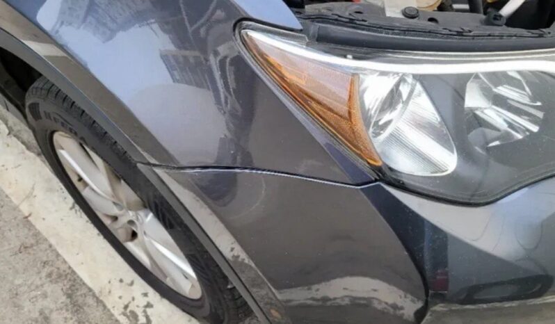 
								TOYOTA RAV 4 full									