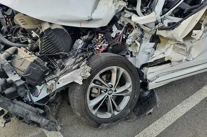 
								HYUNDAI SANTA FE full									