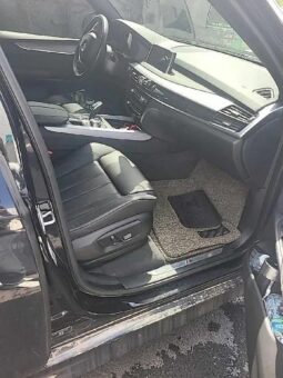 
										BMW X5 xDrive40d full									