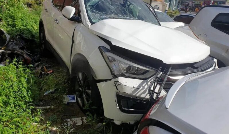 
								HYUNDAI SANTA FE full									