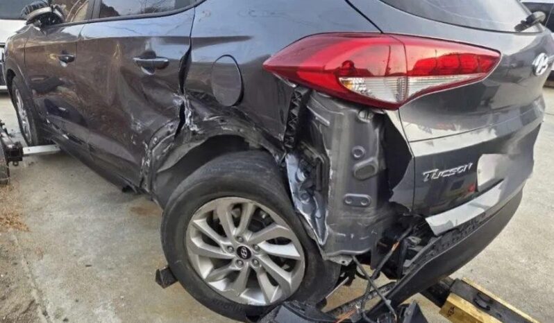 
								HYUNDAI Tucson full									