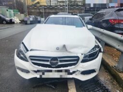 
										MERCEDES BENZ C 200 full									