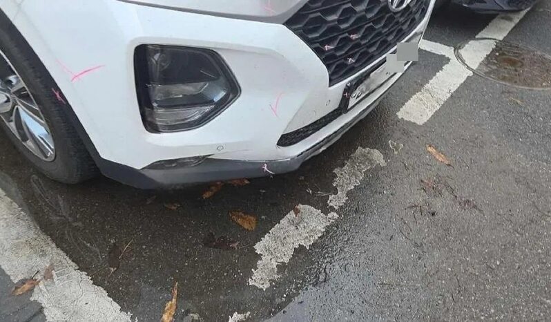 
								HYUNDAI SANTA FE full									