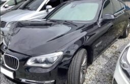 
										BMW 740d xDrive full									
