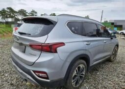 
										HYUNDAI SANTA FE full									