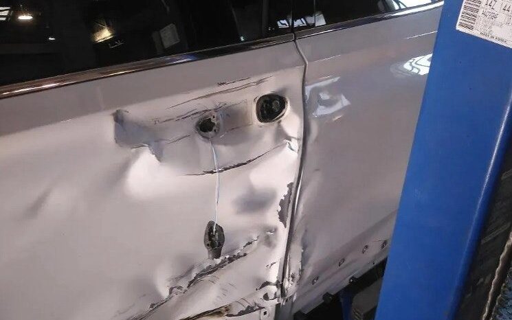 
								HYUNDAI SANTA FE full									