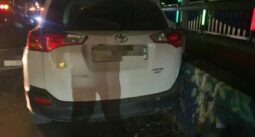 
										TOYOTA RAV 4 full									
