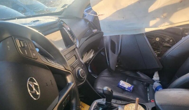 
								HYUNDAI SANTA FE full									