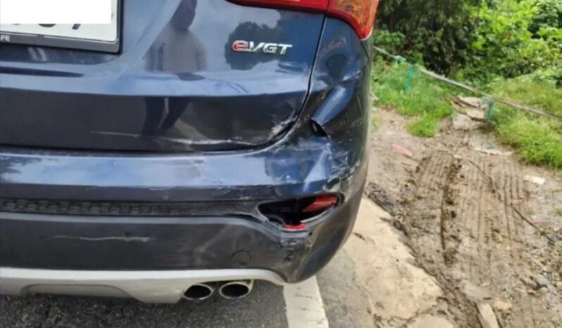 
								HYUNDAI SANTA FE full									