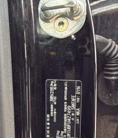 
								HYUNDAI SANTA FE full									