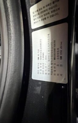 
										BMW 320d Xdrive full									