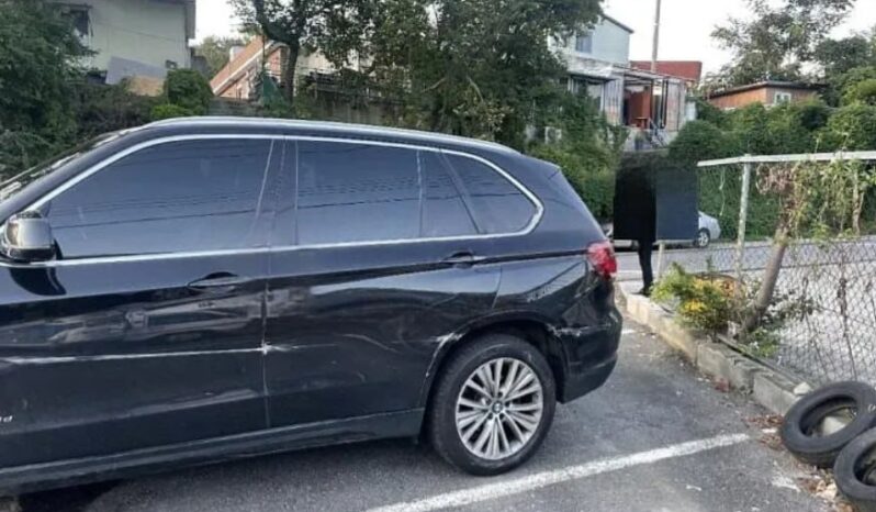 
								BMW X5 xDrive30d full									