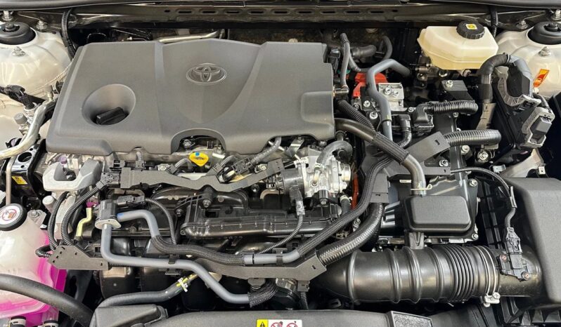 
								TOYOTA CAMRY Hybrid full									