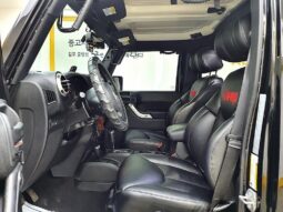 
										Jeep Wrangler Rubicon full									